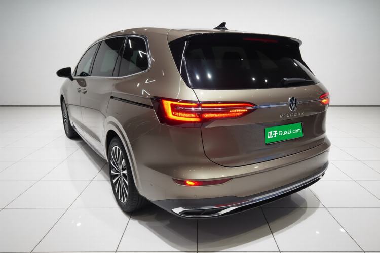 Used Volkswagen Viloran 2022 380TSI Prestige Edition Exterior 2