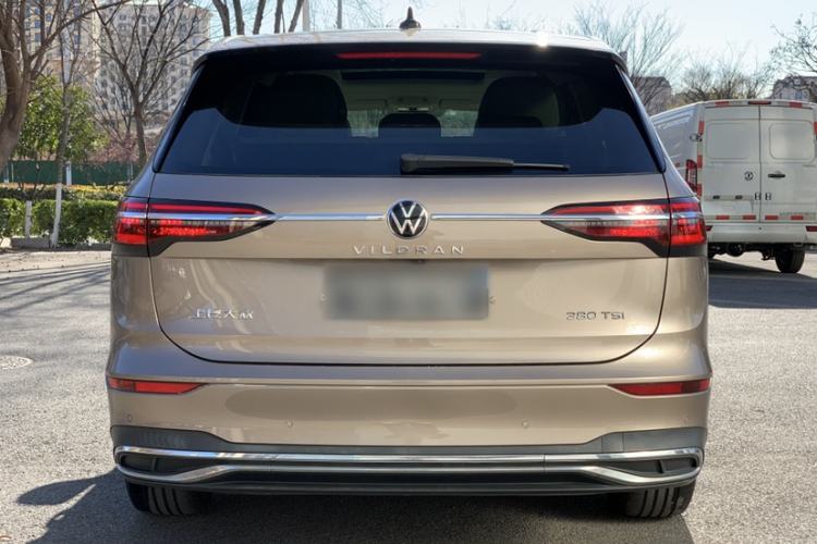 Used Volkswagen Viloran 2022 380TSI Flagship Edition Exterior 4