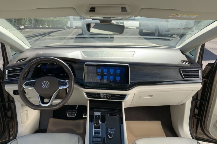 Used Volkswagen Viloran 2022 380TSI Flagship Edition Interior 12