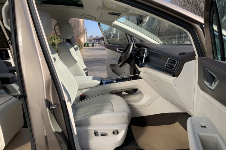 Used Volkswagen Viloran 2022 380TSI Flagship Edition Interior 4