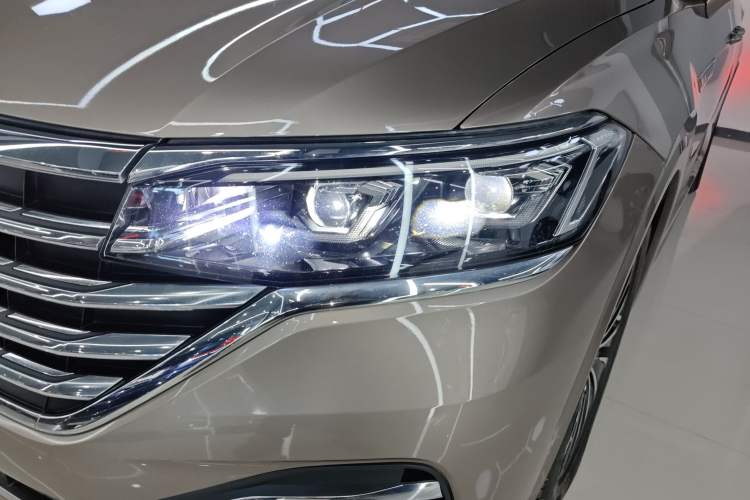 Used Volkswagen Viloran 2022 380TSI Prestige Edition Left Front Headlight