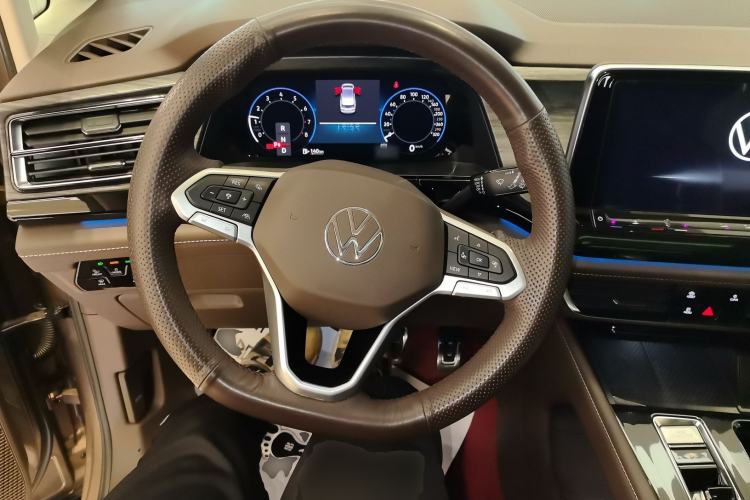 Used Volkswagen Viloran 2022 380TSI Prestige Edition Steering Wheel