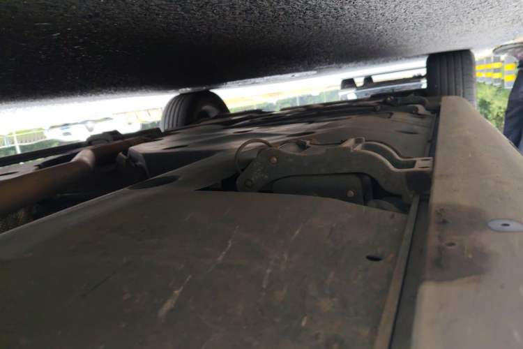 Used Volkswagen Viloran 2023 380TSI Luxury Edition Chassis Front Right