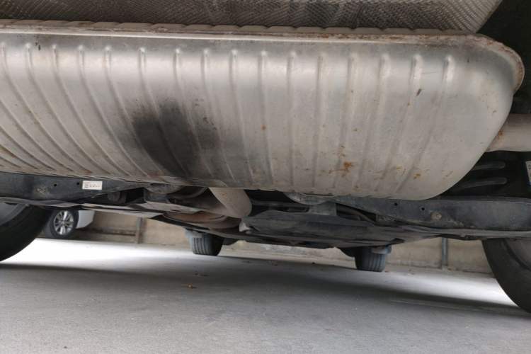 Used Volkswagen Viloran 2023 380TSI Luxury Edition Chassis Rear