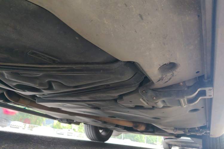 Used Volkswagen Viloran 2023 380TSI Luxury Edition Chassis Rear Right