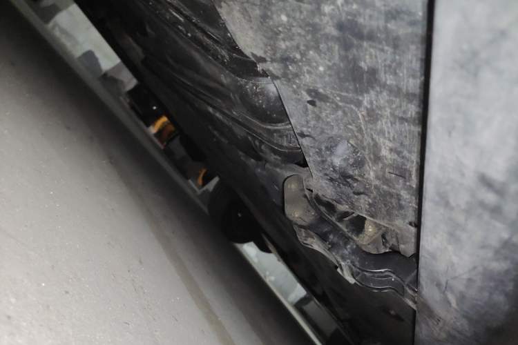 Used Volkswagen Viloran 2023 380TSI Prestige Edition Chassis Rear Right