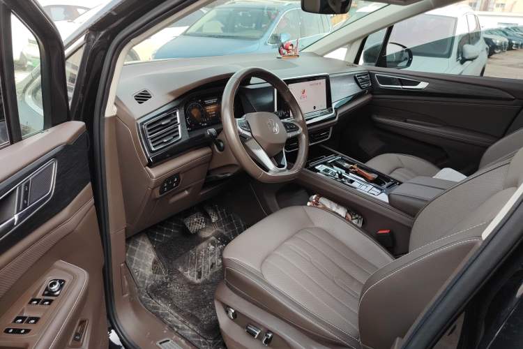 Used Volkswagen Viloran 2023 330TSI Luxury Edition Driver Seat