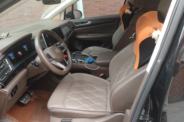 Used Volkswagen Viloran 2023 Revised 380TSI Prestige Edition Driver Seat