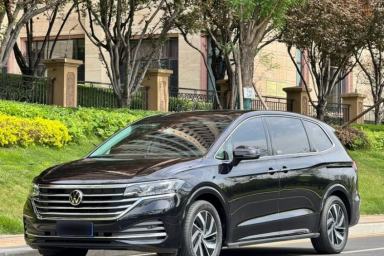 Used Volkswagen Viloran 2023 380TSI Luxury Edition