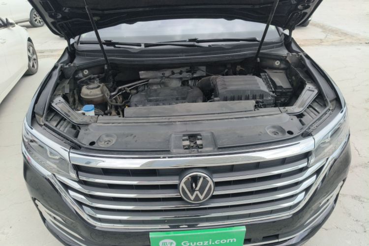 Used Volkswagen Viloran 2023 Revised Version 380TSI Luxury Edition Engine Bay