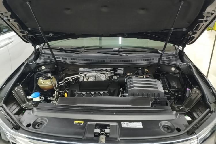 Used Volkswagen Viloran 2023 380TSI Prestige Edition Engine Bay