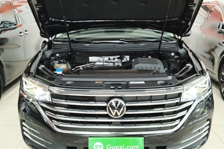 Used Volkswagen Viloran 2023 380TSI Prestige Edition Engine Bay