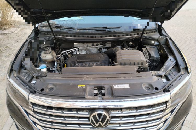 Used Volkswagen Viloran 2023 Revised 380TSI Prestige Edition Engine Bay