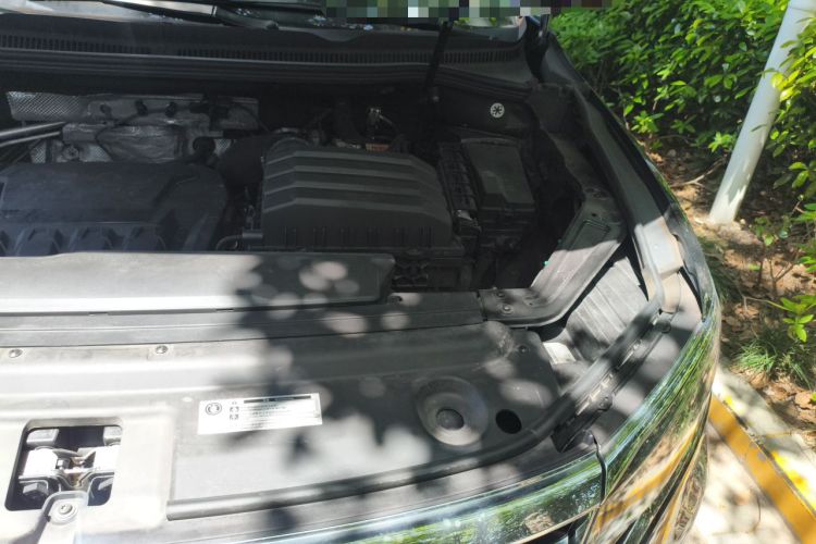 Used Volkswagen Viloran 2023 Revised 380TSI Prestige Edition Engine Bay Left
