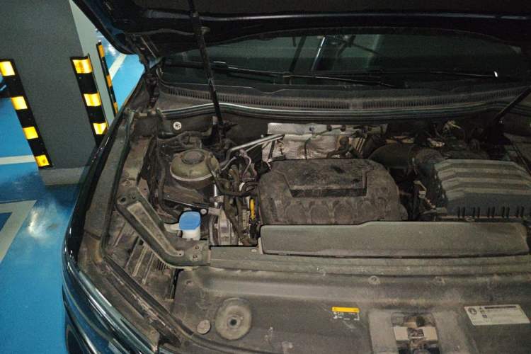 Used Volkswagen Viloran 2023 Revised Version 380TSI Luxury Edition Engine Bay Right