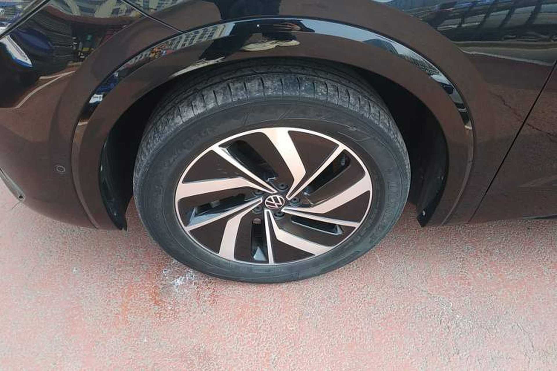Used Volkswagen Viloran 2023 380TSI Luxury Edition Exterior 4