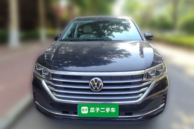Used Volkswagen Viloran 2023 380TSI Luxury Edition Front
