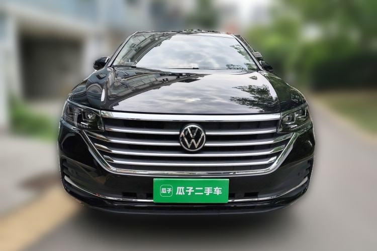 Used Volkswagen Viloran 2023 380TSI Luxury Edition Front