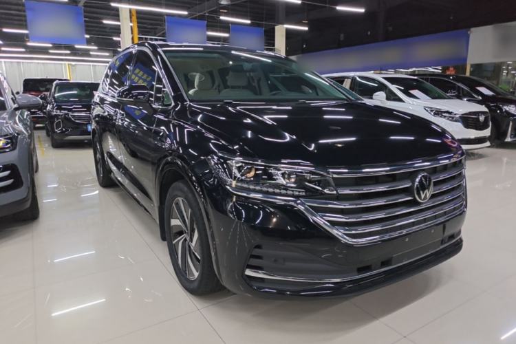 Used Volkswagen Viloran 2023 Revised Version 380TSI Luxury Edition Front Right 45 Deg