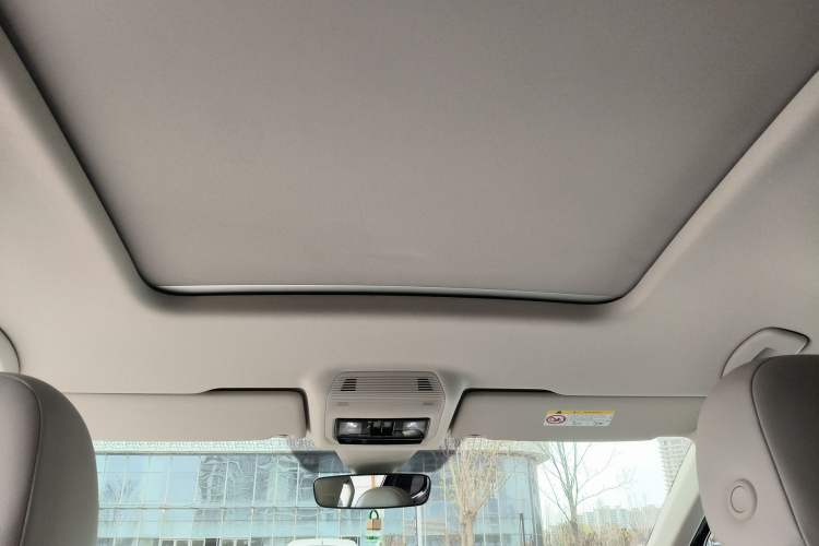 Used Volkswagen Viloran 2023 Revised Version 380TSI Luxury Edition Headliner