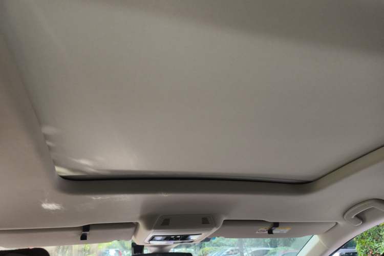 Used Volkswagen Viloran 2023 Revised 380TSI Prestige Edition Headliner