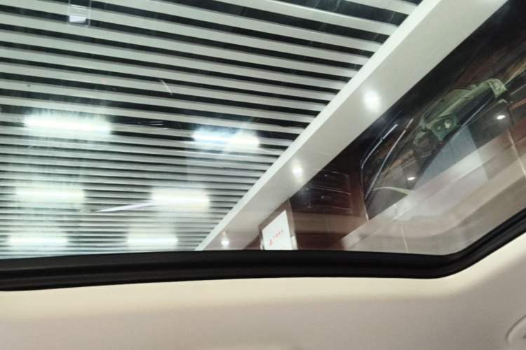 Used Volkswagen Viloran 2023 380TSI Prestige Edition Headliner