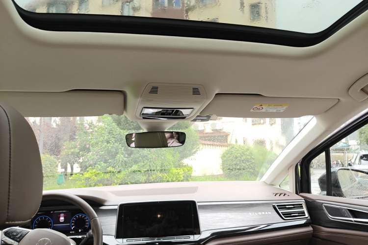 Used Volkswagen Viloran 2023 380TSI Prestige Edition Headliner