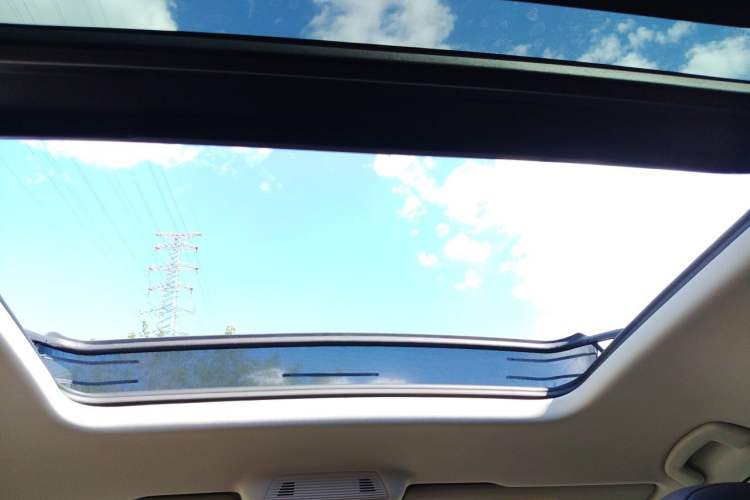 Used Volkswagen Viloran 2023 380TSI Prestige Edition Headliner