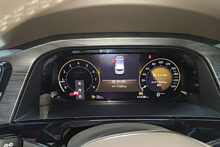 Used Volkswagen Viloran 2023 380TSI Luxury Edition Instrument Cluster