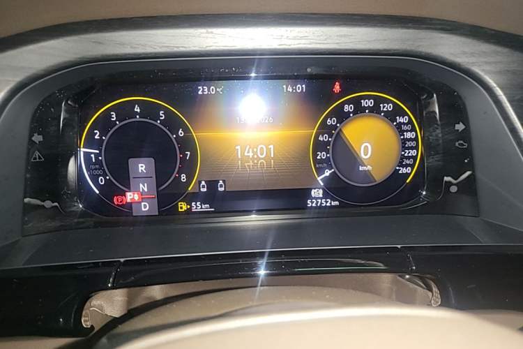 Used Volkswagen Viloran 2023 380TSI Luxury Edition Instrument Cluster