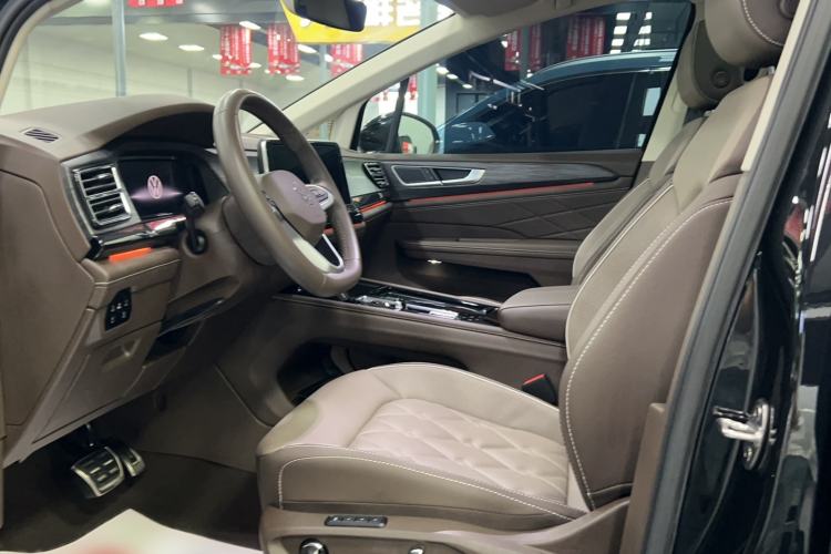Used Volkswagen Viloran 2023 380TSI Prestige Edition Interior 1