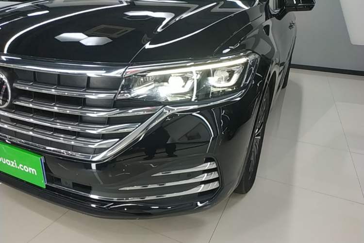 Used Volkswagen Viloran 2023 380TSI Prestige Edition Left Front Headlight