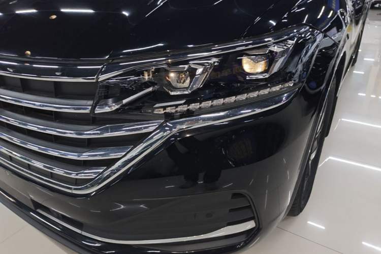 Used Volkswagen Viloran 2023 Revised Version 380TSI Luxury Edition Left Front Headlight