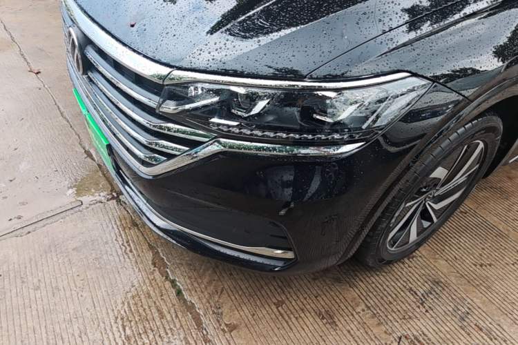 Used Volkswagen Viloran 2023 380TSI Luxury Edition Left Front Headlight