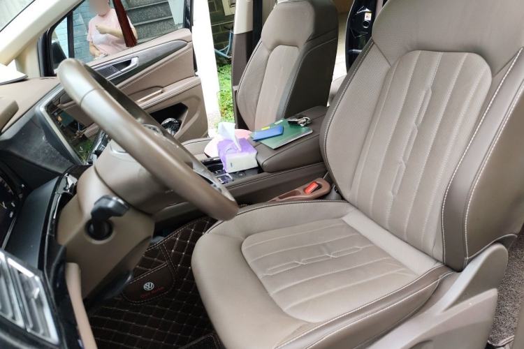 Used Volkswagen Viloran 2023 380TSI Luxury Edition Left Front Seat