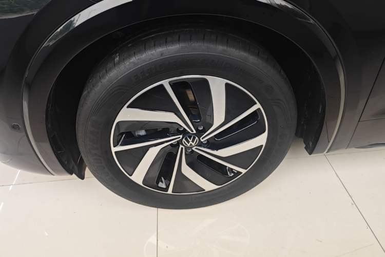 Used Volkswagen Viloran 2023 380TSI Luxury Edition Left Front Wheel Hub