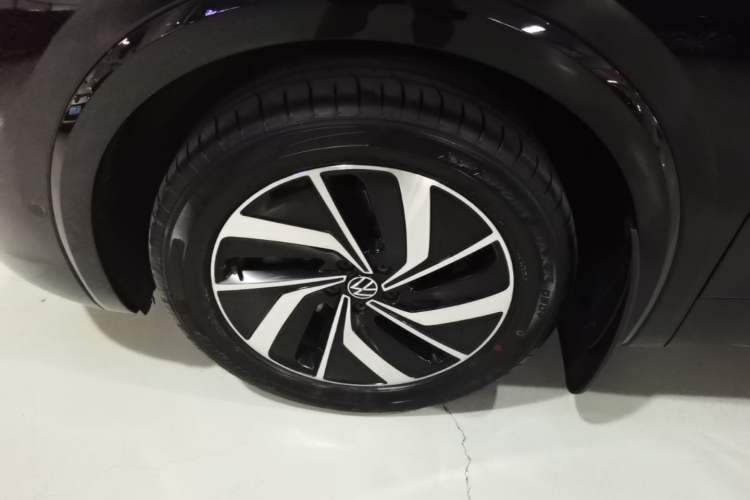 Used Volkswagen Viloran 2023 380TSI Luxury Edition Left Front Wheel Hub