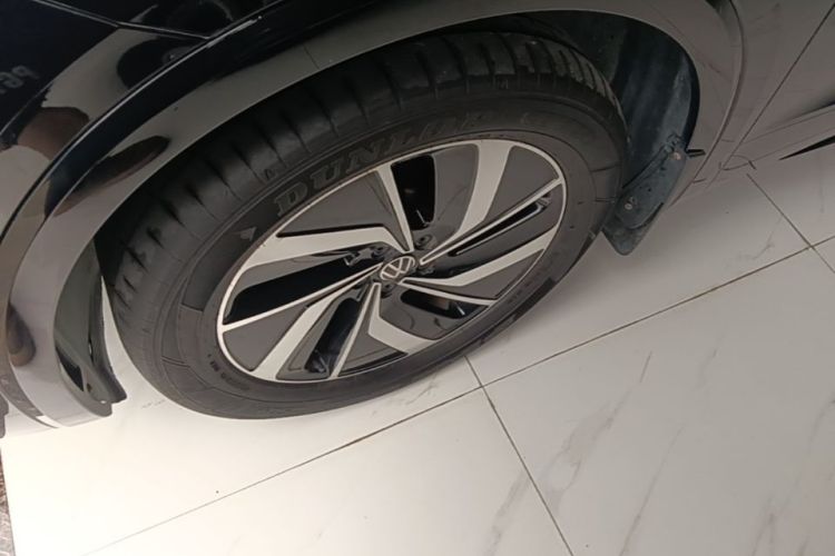 Used Volkswagen Viloran 2023 Revised Version 380TSI Luxury Edition Left Front Wheel Hub