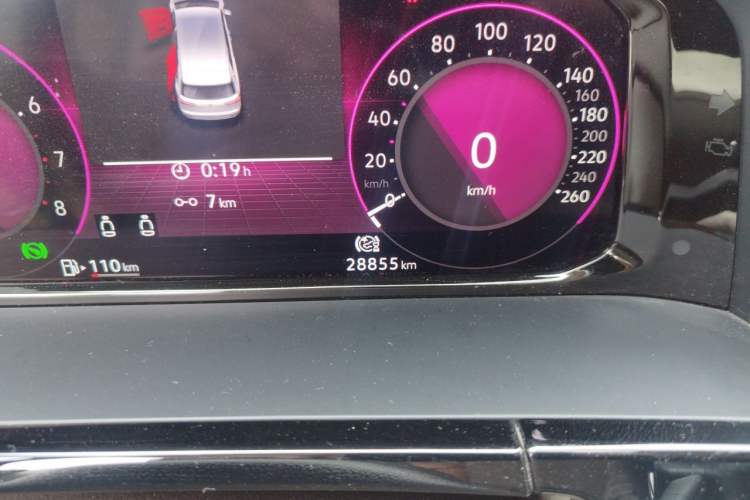 Used Volkswagen Viloran 2023 380TSI Prestige Edition Odometer Close Up