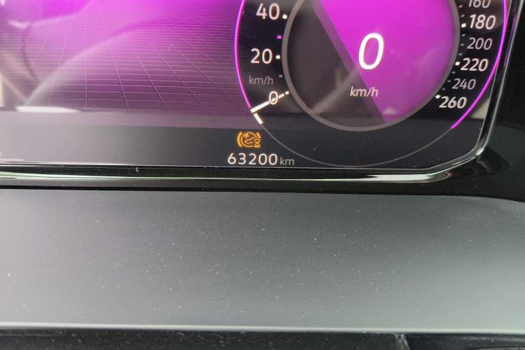 Used Volkswagen Viloran 2023 Revised Version 380TSI Luxury Edition Odometer Close Up