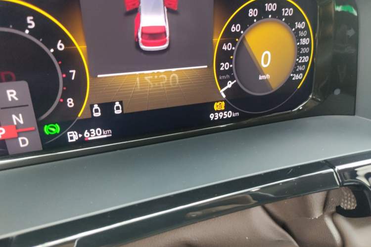 Used Volkswagen Viloran 2023 380TSI Luxury Edition Odometer Close Up