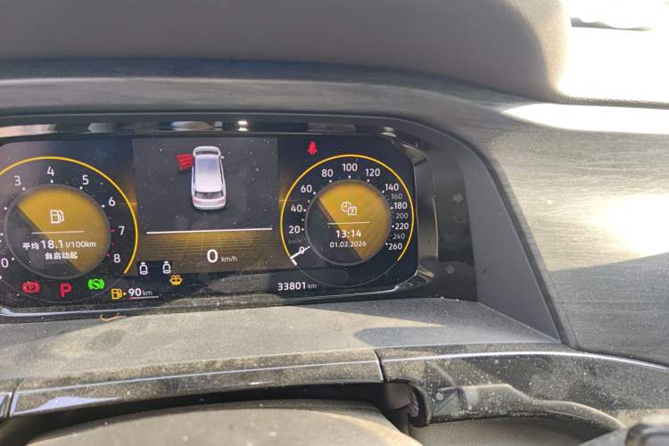 Used Volkswagen Viloran 2023 Revised Version 380TSI Luxury Edition Odometer Close Up