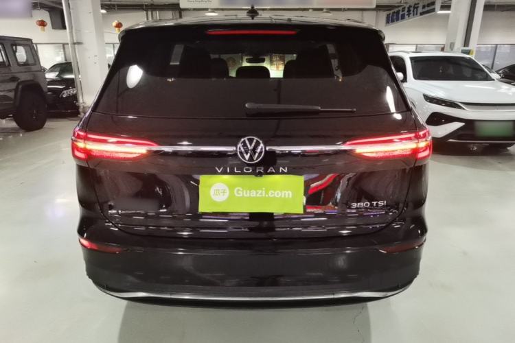 Used Volkswagen Viloran 2023 380TSI Luxury Edition Rear