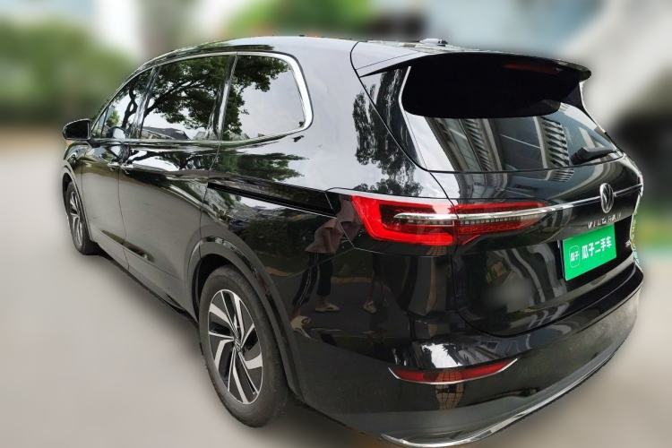 Used Volkswagen Viloran 2023 380TSI Luxury Edition Rear Left 45 Deg