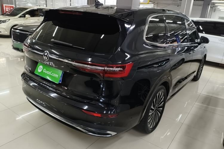 Used Volkswagen Viloran 2023 380TSI Prestige Edition Rear Right 45 Deg