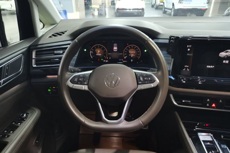 Used Volkswagen Viloran 2023 Revised Version 380TSI Luxury Edition Steering Wheel