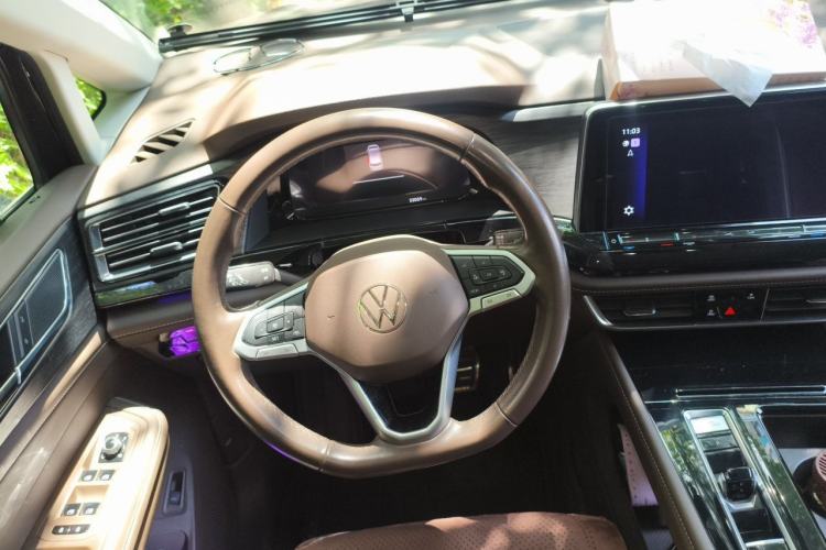 Used Volkswagen Viloran 2023 Revised 380TSI Prestige Edition Steering Wheel
