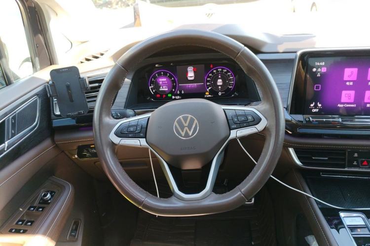 Used Volkswagen Viloran 2023 380TSI Prestige Edition Steering Wheel