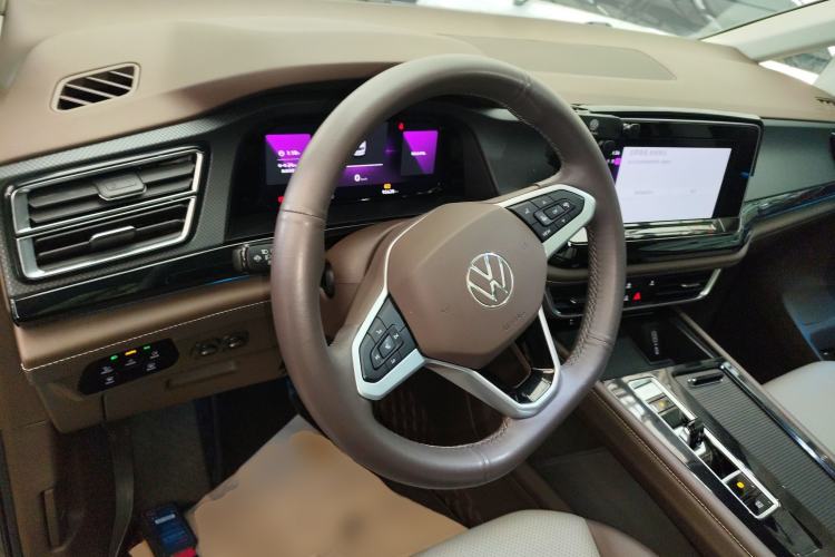 Used Volkswagen Viloran 2023 330TSI Business Edition Steering Wheel