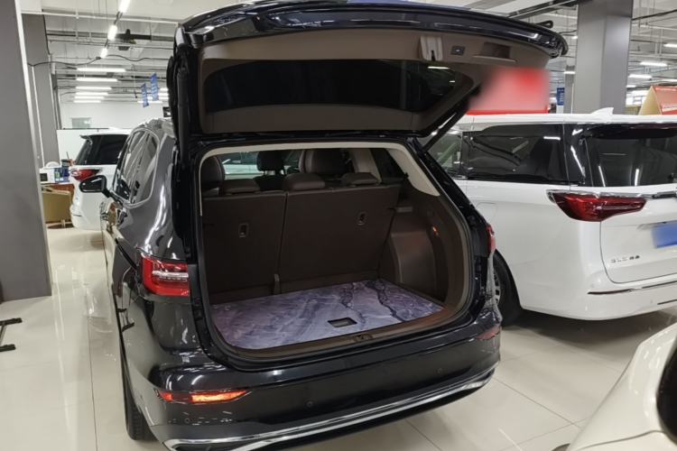Used Volkswagen Viloran 2023 380TSI Prestige Edition Trunk
